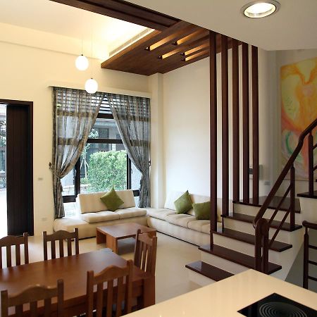 Peace Area Hot Spring Hotel Джиаоси Екстериор снимка
